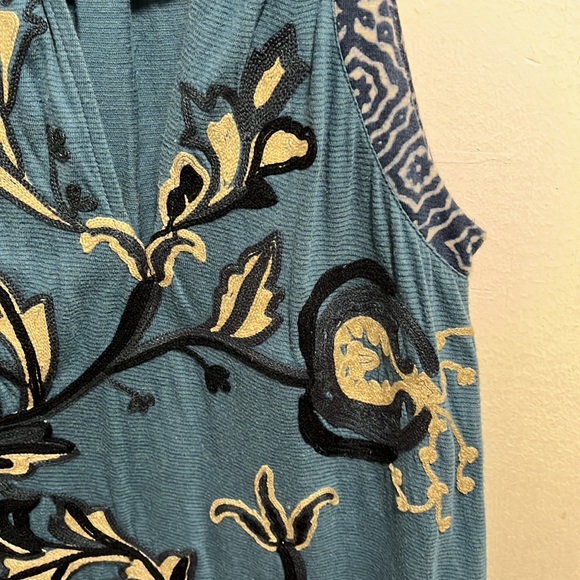 Lucky Brand Top - Picture 6 of 12